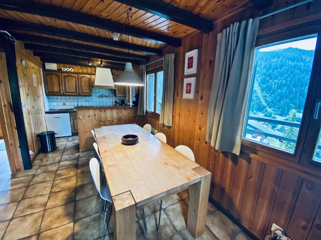 Chalet Le Jeuna room 2